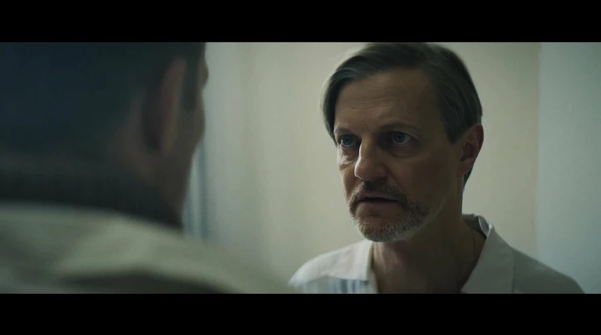 Кадры из сериала Зверобой (2022)